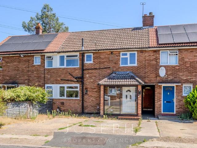House for sale in Key Street, Suffolk