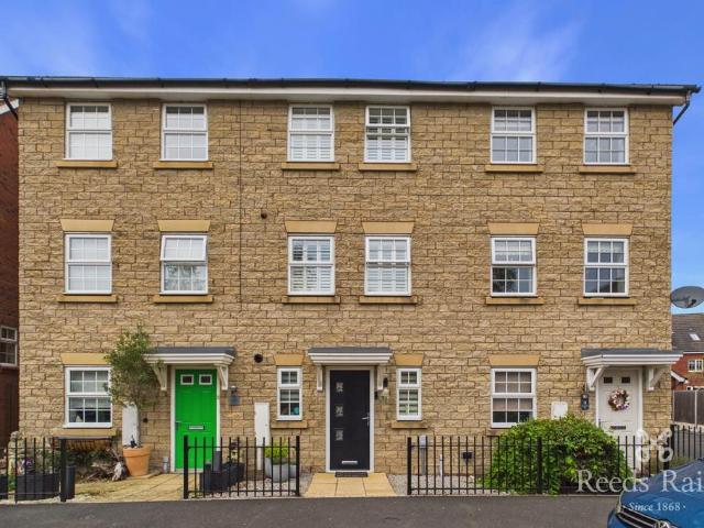 House for sale in Shireoaks, Bassetlaw