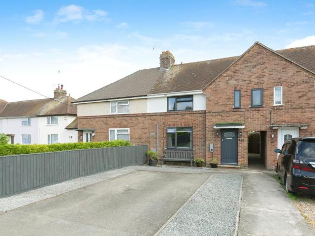 House for sale in Cosgrove
