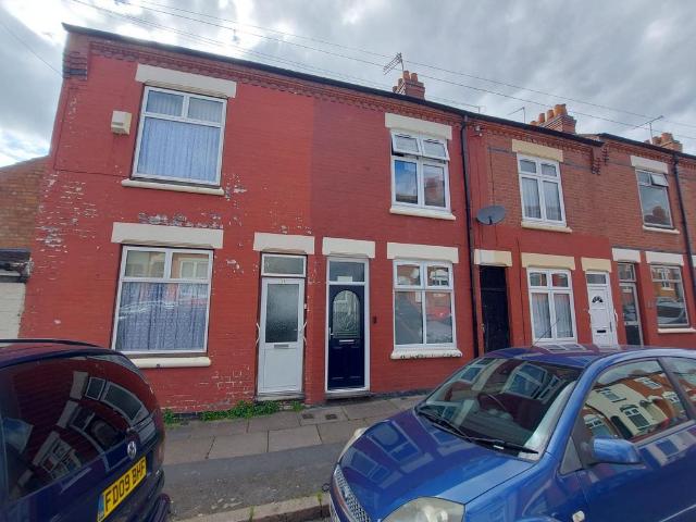 House for sale in Spinney Hills, Old Wharf