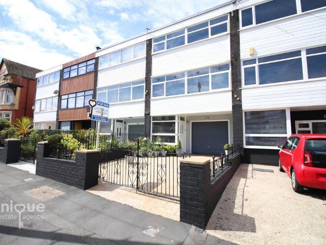 House for sale in Revoe, Blackpool
