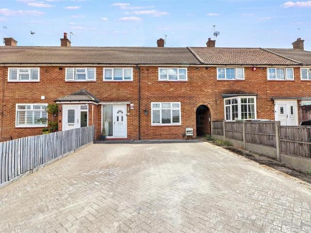 House for sale in Elstree and Borehamwood, Borehamwood