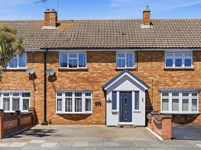 House for sale in Chadwell St Mary, Essex