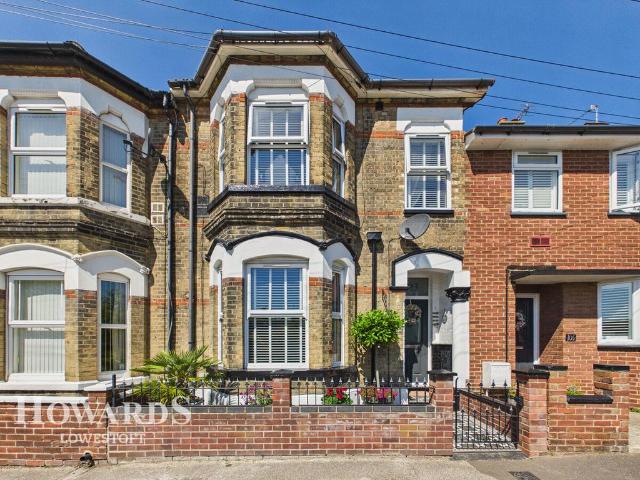 House for sale in Eastbridge, Suffolk