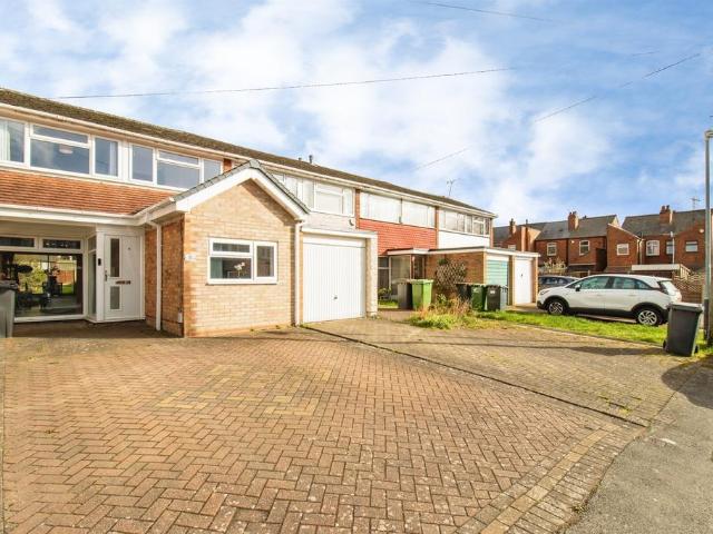 House for sale in Bedworth Heath, Camp Hill