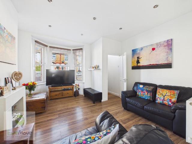 House for sale in Strood