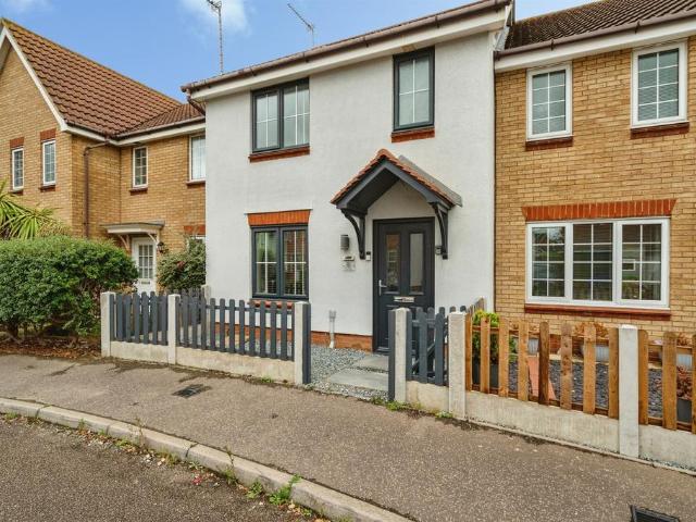 House for sale in Stokesby, Norfolk