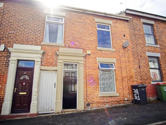 House for sale in Plungington, Higher Bartle
