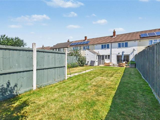 House for sale in Shaw Lane, Guiseley