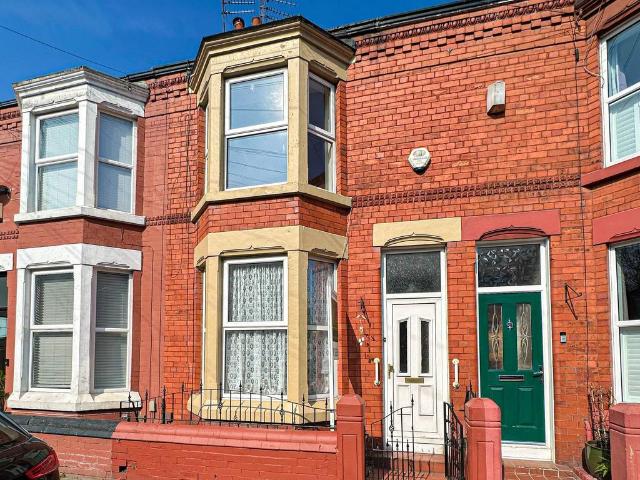 House for sale in Calderstones