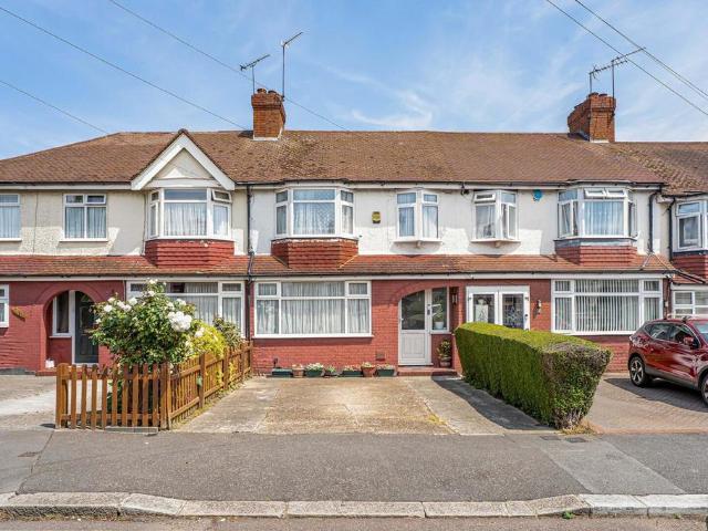 House for sale in Edmonton, Greater London