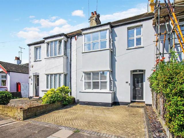 House for sale in Alton Barnes, Essex