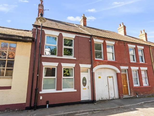 House for sale in Barton-upon-humber, North Lincolnshire