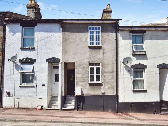House for sale in Wayfield, Chatham
