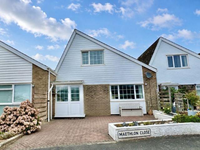 House for sale in Tywyn, Wales