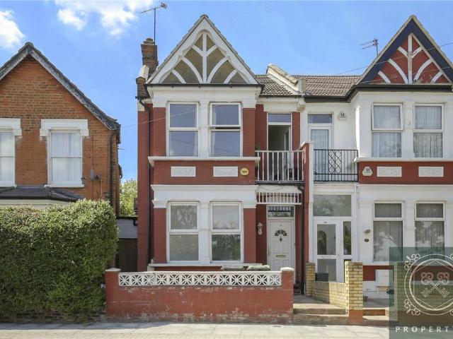 House for sale in Hornsey, Greater London
