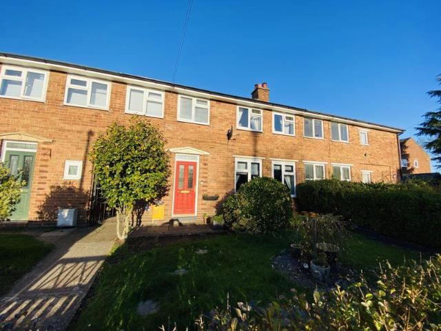 House for sale in Cuddington, Cheshire
