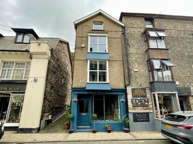 House for sale in Barmouth
