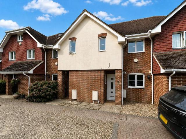House for sale in Hart, Hampshire