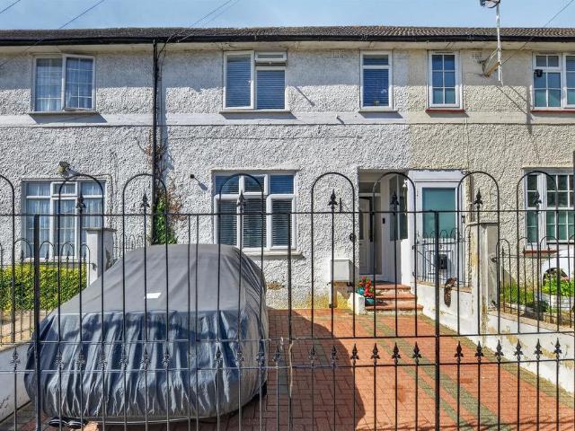 House for sale in Colindale, Greater London