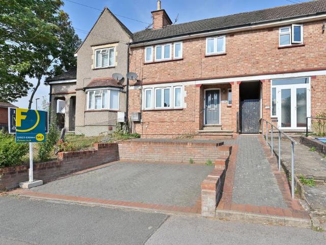 House for sale in Holywell Estate, Watford