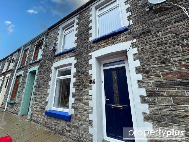 House for sale in Pentre, Ton Pentre
