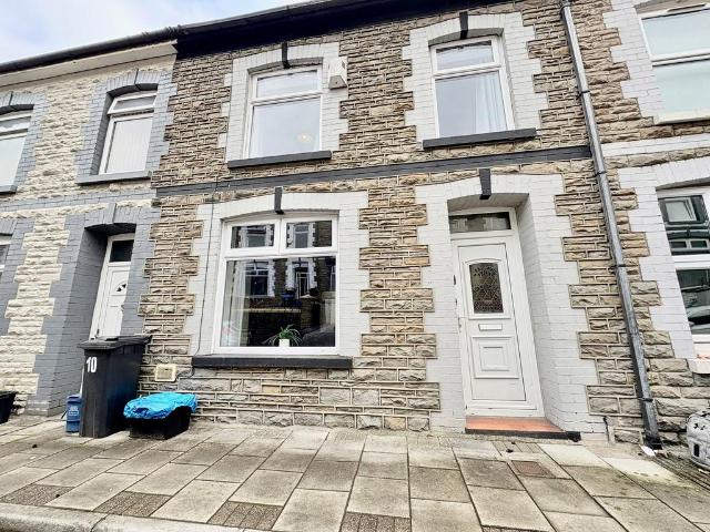 House for sale in Aberfan, Wales