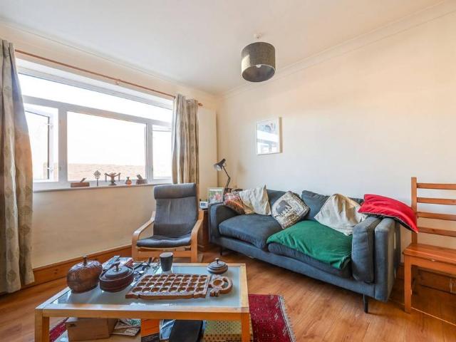House for sale in Canning Town, Greater London