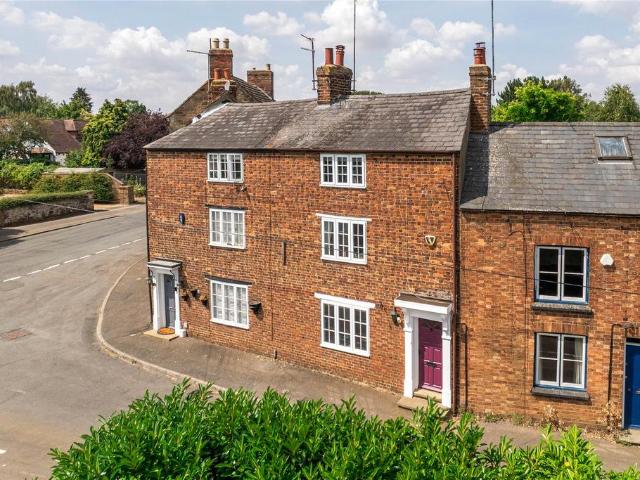 House for sale in Brackmills, Hardingstone