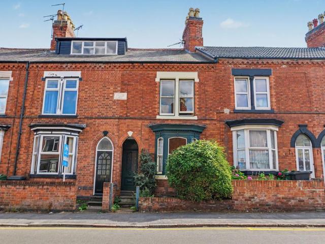 House for sale in Elmfield, Leicestershire