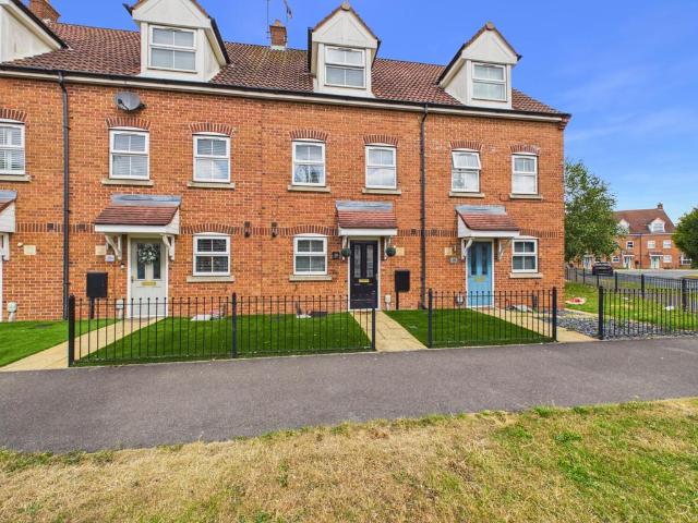 House for sale in Kingswood, Hull