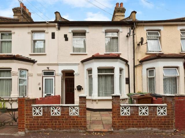 House for sale in Thames View, Greater London