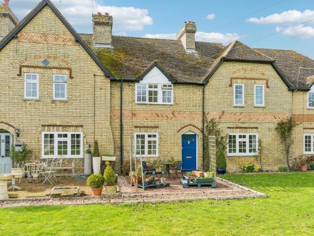 House for sale in Bedfordshire