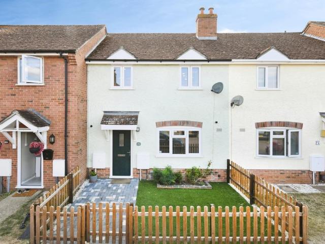 House for sale in Chipping Hill, Essex