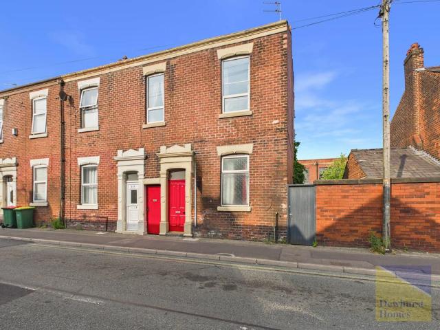House for sale in Adelphi, Preston