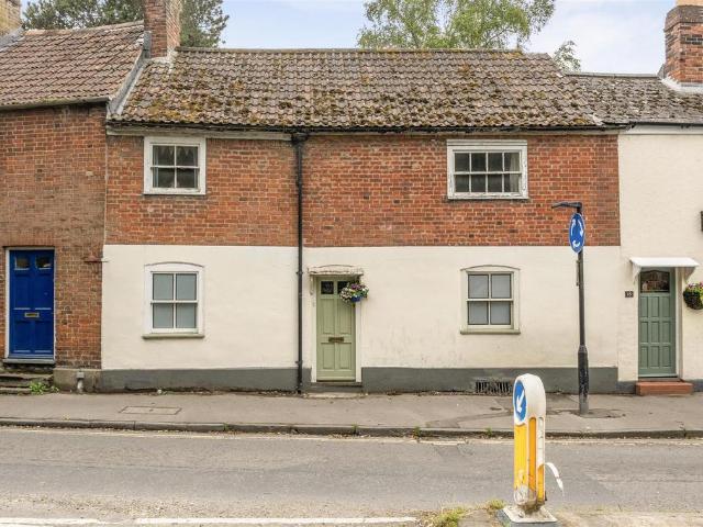 House for sale in Devizes, Wiltshire