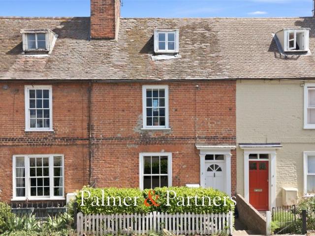 House for sale in Mistley, Dale Hill