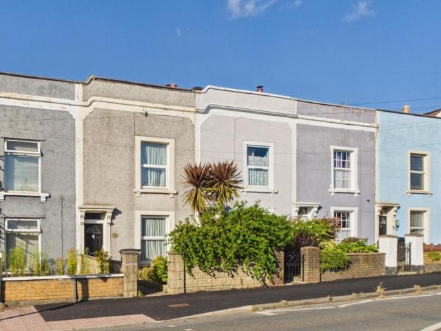 House for sale in Feckenham, City Of Bristol