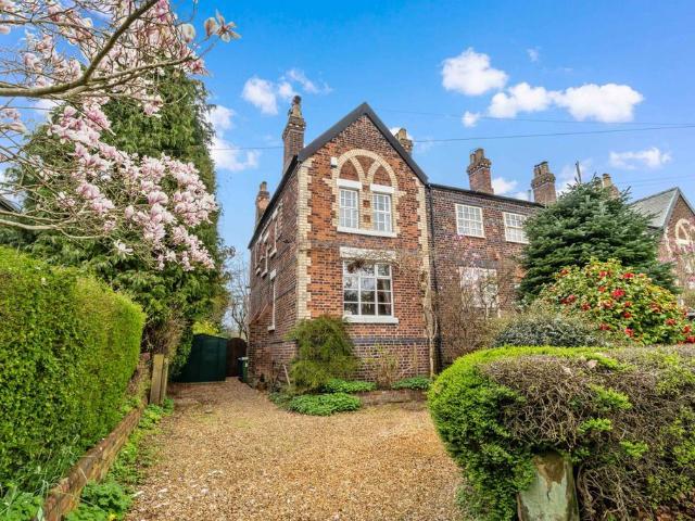 House for sale in Highfields Farm, Warrington