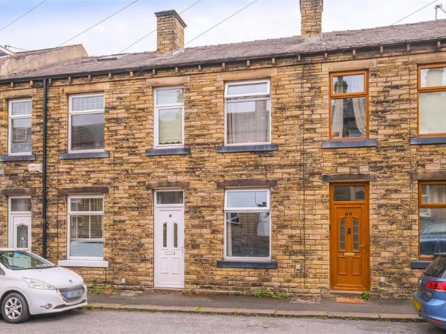 House for sale in Thornhills, Brighouse
