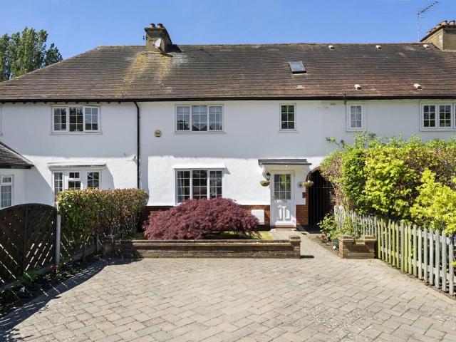 House for sale in Blackhills, Surrey
