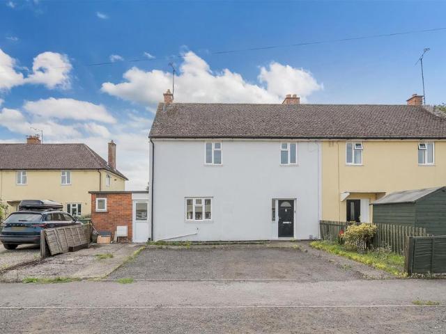 House for sale in Devizes, Wiltshire