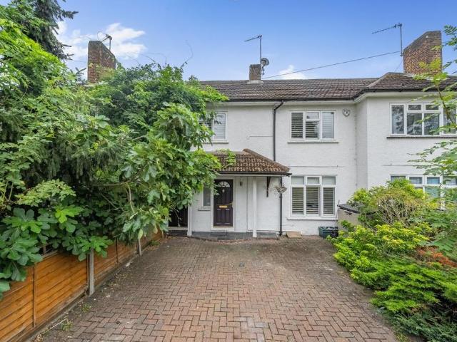 House for sale in Kingston Vale, Greater London