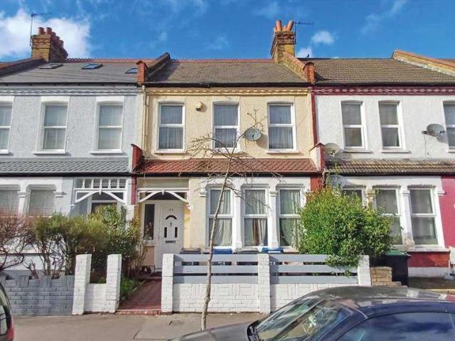 House for sale in London Borough of Croydon, Thornton Heath