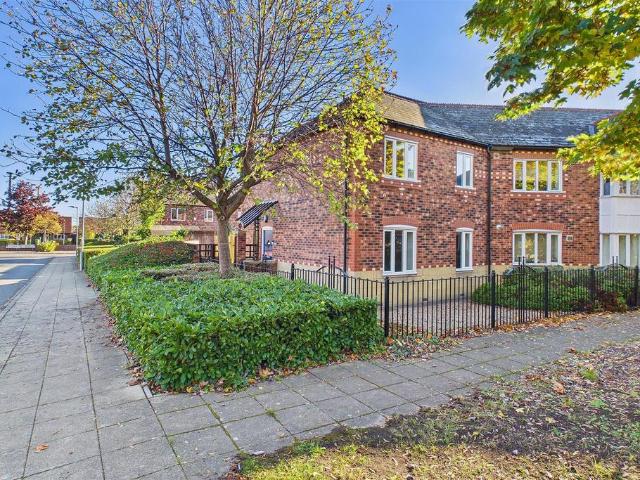 House for sale in Holgate, York