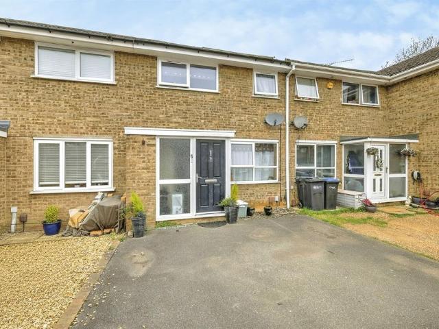 House for sale in Headlands, Northampton