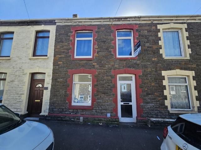 House for sale in Cimla, Neath