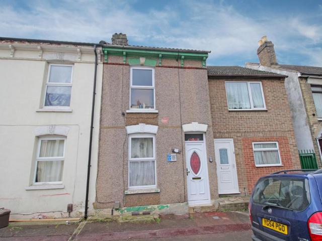 House for sale in Luton, Chatham