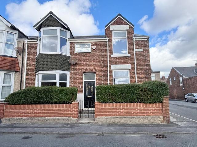 House for sale in Fulwell, Sunderland