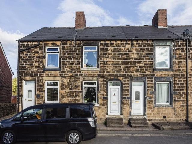 House for sale in Blacker Hill, Barnsley